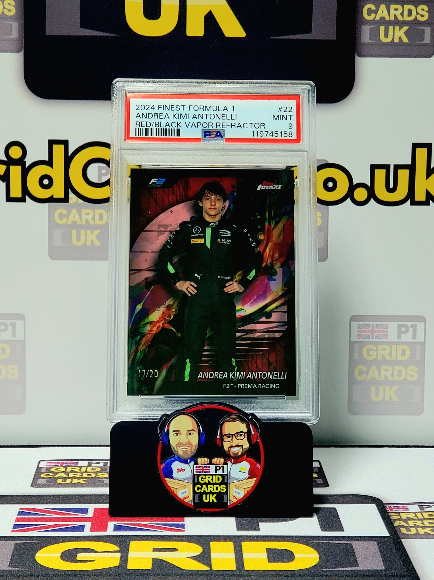 Andrea Kimi Antonelli Red-Black Vapor 17/20 - Topps Finest F1 2024 - PSA 9