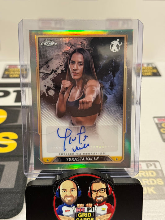 Yokasta Valle AUTO #CBA-YVE - Topps Chrome Boxing 2024