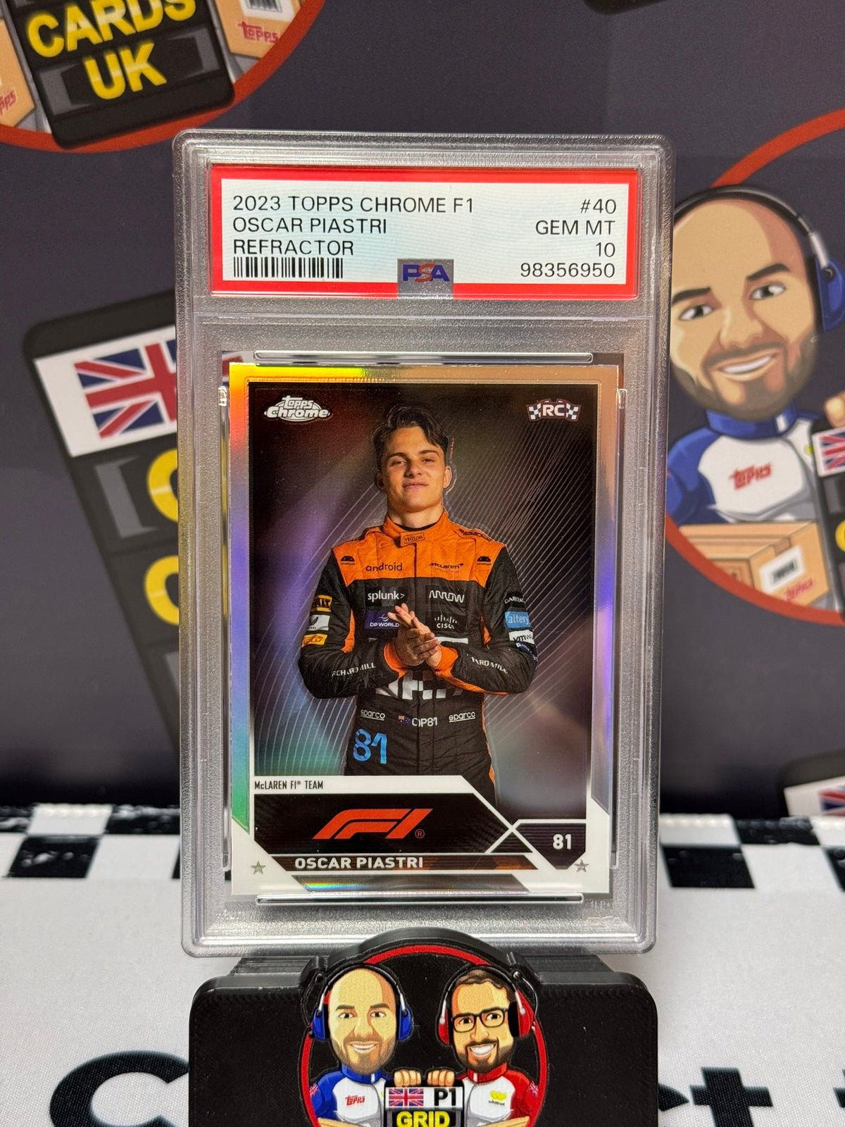 Oscar Piastri REFRACTOR Rookie RC - Topps 2023 Chrome - PSA 10