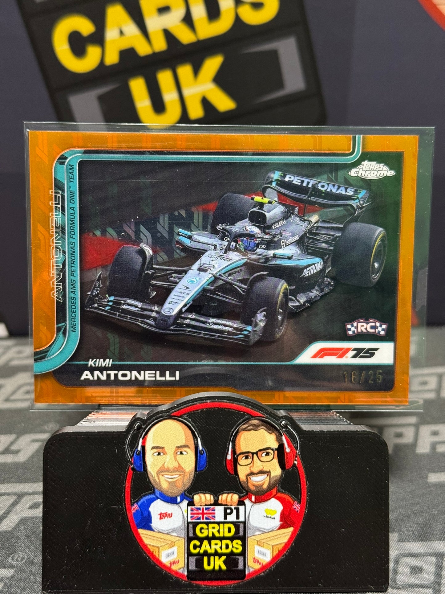 Kimi Antonelli RC Rookie Orange 16/25 #80 - Topps F1 Chrome Logo Fractor 2025